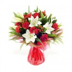 ช่อขาวกุหลาบแดง